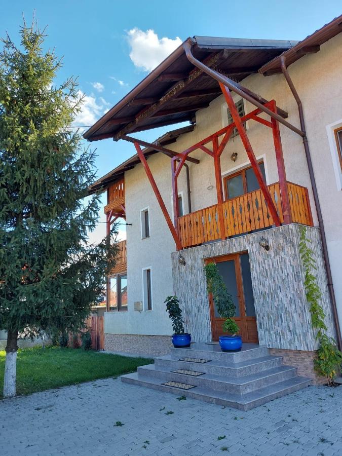 Pensiunea Vera Рышнов Экстерьер фото